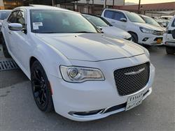 کرایسلەر 300